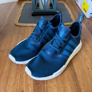 Men’s Adidas NMD R1’s